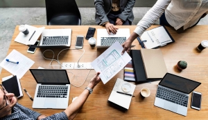 Benefits of Mobile Application Development Benefits of Mobile Application Development